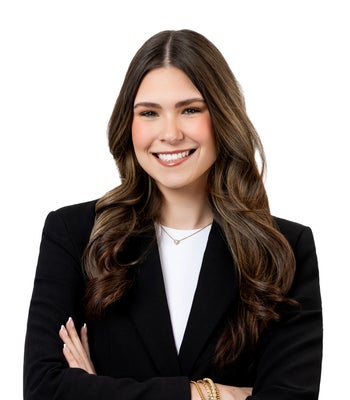 Portrait of Sydney Doyle, REALTOR®.